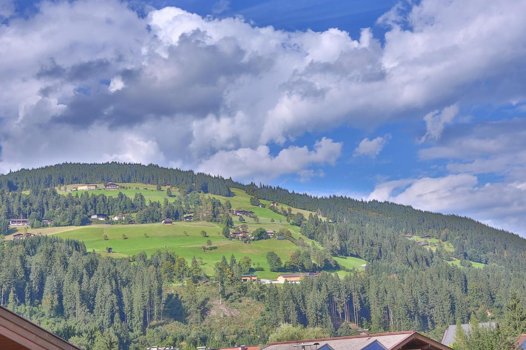 Alpen Glueck Schloessl Unterm Rain Appartement Kirchberg in Tirol Kamer foto